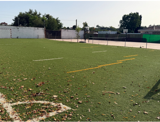 Campo de fútbol y pista deportiva de Villa Olivia